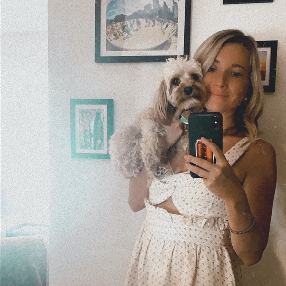 Meet your Posher, Alison - Picture 1 of 1